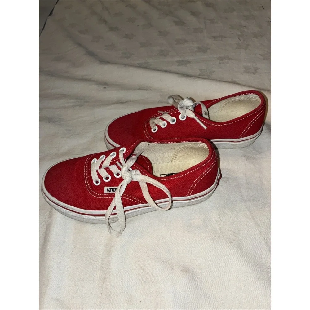 VANS Classic Authentic Shoes Kids/Youth Sizes Sneakers 1.5 Canvas Off The Wall